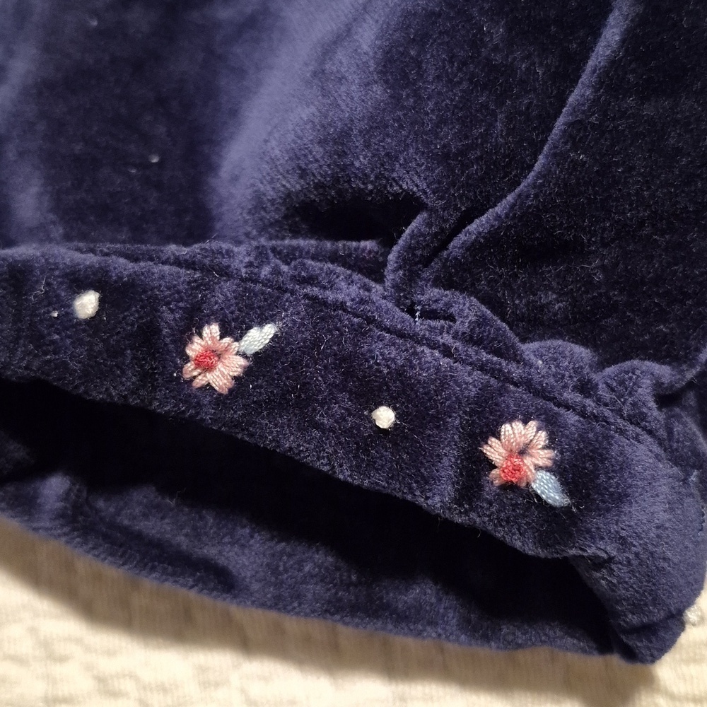 Janie and Jack girls size 0-3 months navy velvet pants, embroidered flowers VGUC - Picture 7 of 7